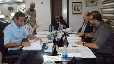 تعرف على حكام مباراتي الخميس الدوري