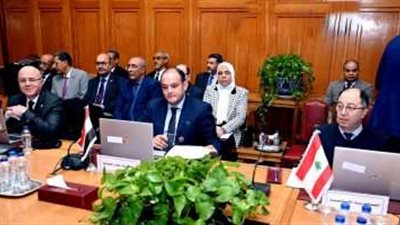 وزير التجارة والصناعة يشهد أعمال الدورة الـ 111 للمجلس الاقتصادي والاجتماعي