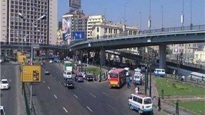 النشرة المرورية.. سيولة بحركة سير السيارات بشوارع وميادين القاهرة والجيزة