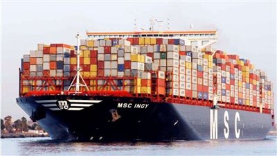 فيروس كورونا يعطل العمل في قناة بنما