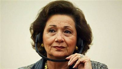 سوزان مبارك تنعي فرخندة حسن برسالة مُؤثرة