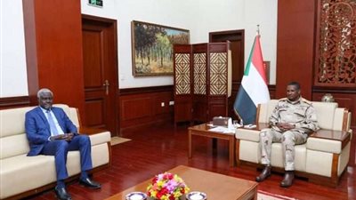دقلو يستقبل رئيس الاتحاد الافريقي و يبحثان التطورات السياسية بالسودان