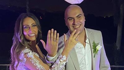 شاهد.. أول صور حفل خطوبة الفنانة نهال نبيل