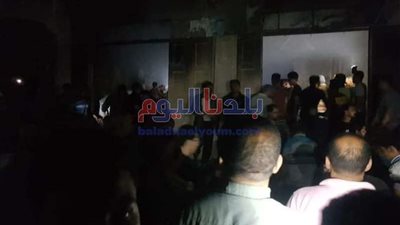 حريق هائل يلتهم مخزن أدوات منزلية بالمحلة