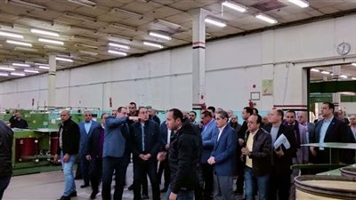رئيس الوزراء يتفقد مصنع رقم 2 للغزل والنسيج بالمحلة الكبرى