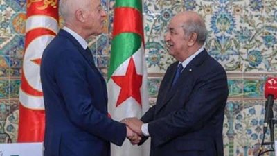 مستشار الرئيس الجزائري يكشف عن حالة الصحية