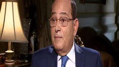 عماد فصيح: سياسات البنك المركزي أسهمت في دعم الاقتصاد المصري