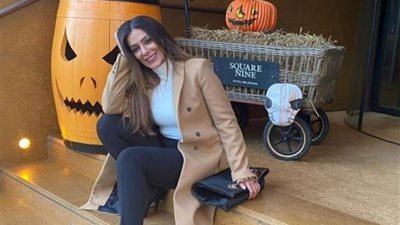 إنچى المقدم تخطف أنظار الجمهور بإطلالة جذابة.. شاهد