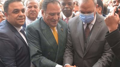 الهجان يفتتح معرض أهلا رمضان2 بالقليوبية