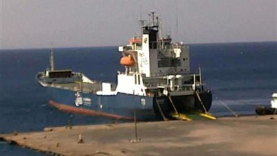 تداول 12 ألف طن من بضائع بموانئ البحر الأحمر