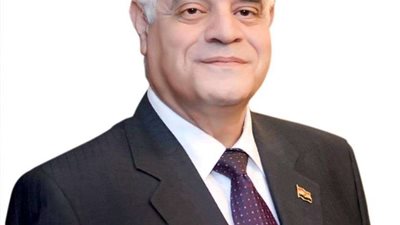 لواء دكتور محمود ضياء إستشارى الدفاع والأمن القومى يكتب.. تحصين العقول