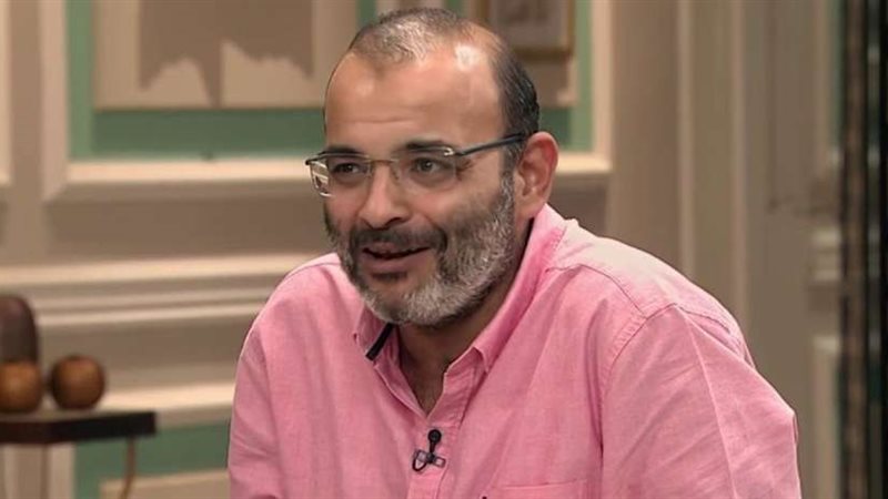 ايمن بهجت قمر
