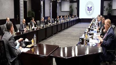 رئيس الهيئة العامة للاستثمار يلتقي أعضاء الاتحاد المصري لجمعيات المستثمرين