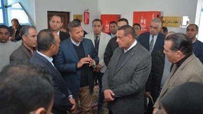 وزير التنمية المحلية يختتم زيارته للمنيا بتفقد غرفة العمليات وإدارة نظم المعلومات
