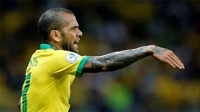 ألفيس يكشف مشكلة برشلونة الكبرى والسر وراء رحيله عن النادي