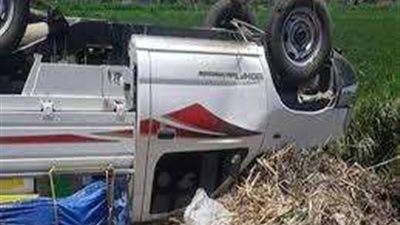 إصابة 3 أشخاص في حادث إنقلاب سيارة ربع نقل بقنا