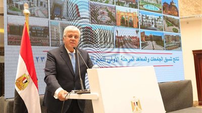 وزير التعليم العالي : مهتمون بزيادة دخل أعضاء هيئة التدريس في الجامعات