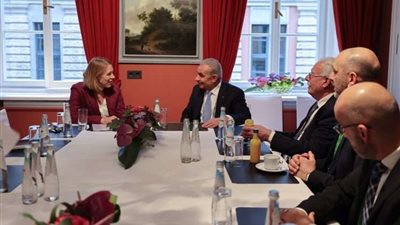 رئيس الوزراء الفلسطيني يطالب النرويج بالضغط على إسرائيل بسبب الأموال المحتجزة 