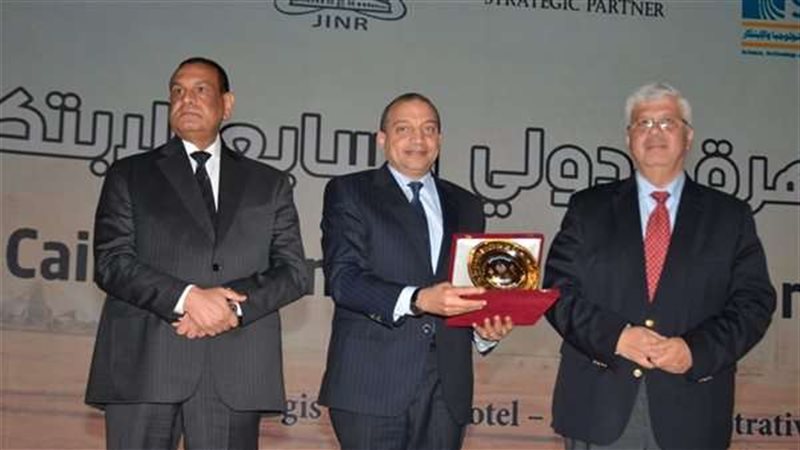 تكريم الفائزين بمعرض