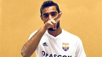 الأهلي يكشف موقفه من إعارة مهاجم الفريق