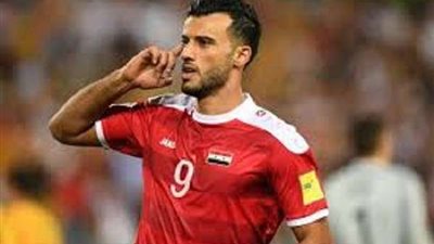 عمر السومة لاعب الأهلي السعودي يهدي أهدافه الثلاثة في شباك العين لوالده