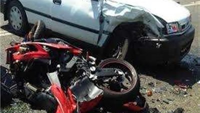 مصرع شخص وإصابة ابنته وزوجته في حادث مروري بالشرقية