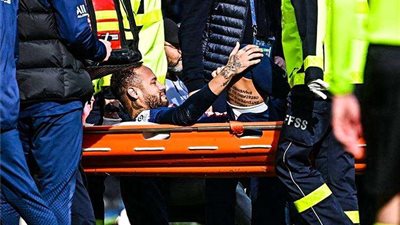 نيمار يتعرض لإصابة قوية في مباراة ليل في الدوري الفرنسي (فيديو)