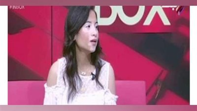 مريضة بهاق تتحدى مرضها بـ