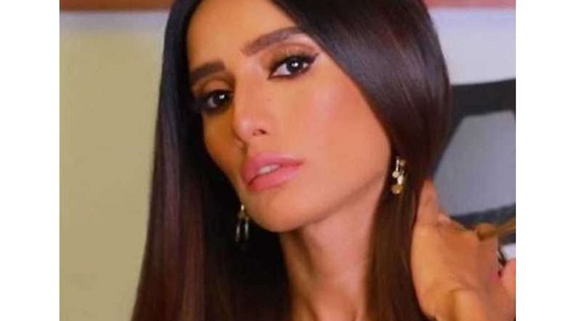 الفنانة زينة