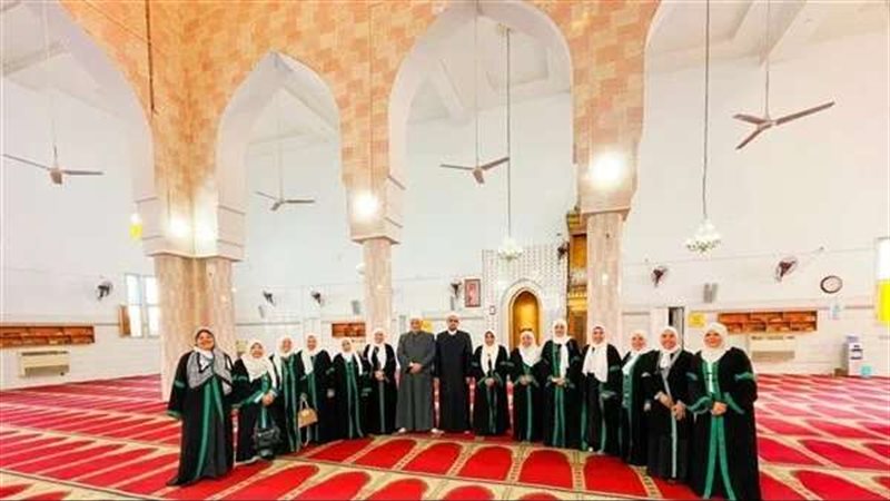 الواعظات