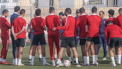 الأهلي يختتم استعداداته لمواجهة أسوان بالدوري الممتاز