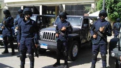 «حفروا قبورهم بإيديهم»... 