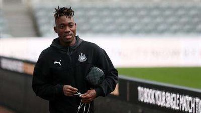 وصول جثمان الغاني أتسو إلى أكرا بعد العثور عليه تحت الأنقاض في تركيا