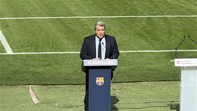 لابورتا: تيباس لديه فوبيا وهوس ببرشلونة وكان السبب في رحيل ميسي عن البرسا