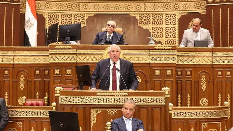 وزير الزراعة بمجلس