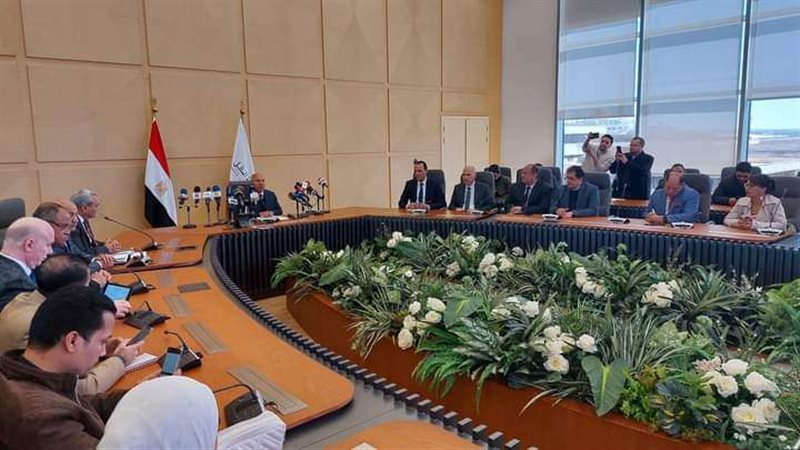وزير النقل كامل الوزير