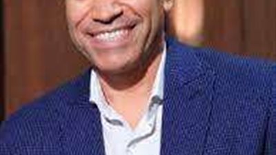 تعرف علي مشوار الفنان سامح حسين ومواجهة الصعوبات  قبل الشهرة