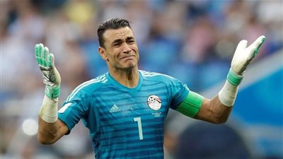 عصام الحضري يعلن موقفه النهائي من العودة لممارسة كرة القدم كحارس مرمى .. فيديو