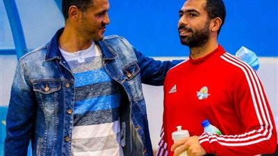 الظهور الأول لأحمد فتحي في مران بيراميدز.. واستقبال خاص من إكرامي (صور)