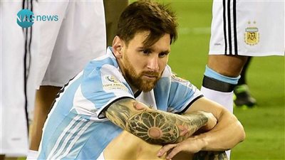 بينهم ميسي.. نجوم تغيرت معاملة الجماهير معهم لأسباب مختلفة