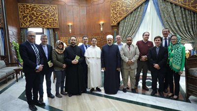 شيخ الأزهر يستقبل أعضاء مكتب 