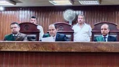 تجديد حبس عاطلين 4 أيام لاتهامهم بسرقة الهواتف المحمولة بالقاهرة