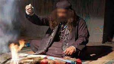 بالبيضة والحجر 