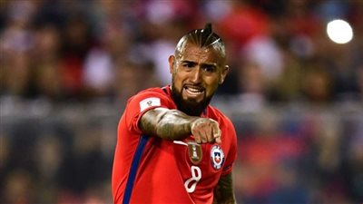 فيدال يكشف عن مكاسب منتخب تشيلي بعد الفوز على بيرو