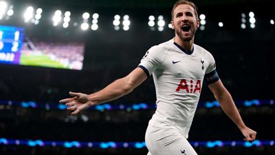 مدرب منتخب إنجلترا يشيد بأداء هاري كين مع فريق توتنهام الموسم الحالي