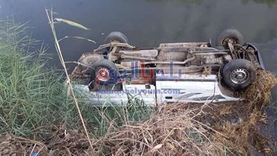 أصابة سائق إثر أنقلاب سيارة نصف نقل بسمنود (صور)