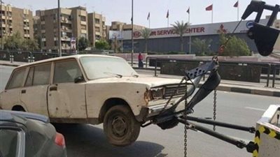 المرور: رفع 62 سيارة ودراجة نارية متروكة ومتهالكة بشوارع القاهرة