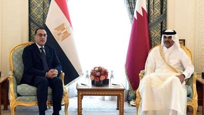 رئيس مجلس الوزراء القطري يقيم لنظيره المصري مأدبة غذاء