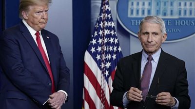 مستشار ترامب يكشف تفاصيل جديدة عن لقاح