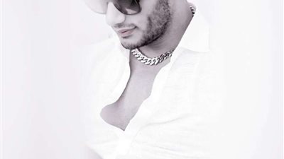 بالفيديو.. محمد رمضان يوثق لحظة عودته إلى مصر